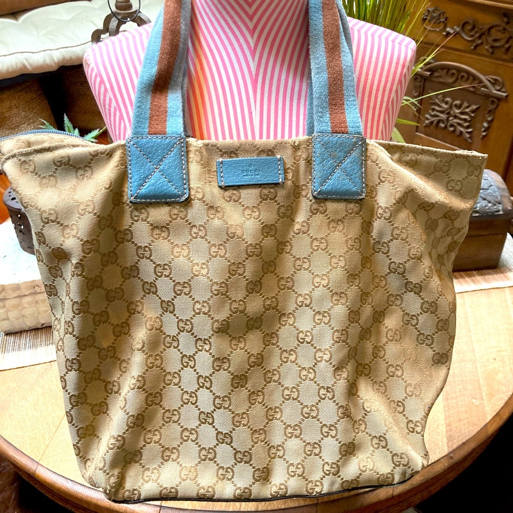 Gucci tote with light blue accent